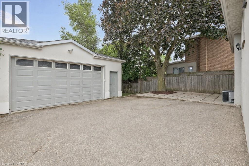 37 Brome Road, North York, Ontario  M6L 1T5 - Photo 40 - 40817603