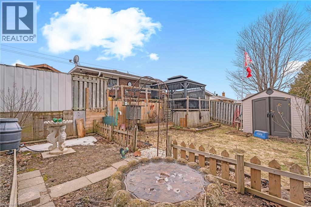 515 Strasburg Road, Kitchener, Ontario  N2E 1P1 - Photo 40 - 40815001