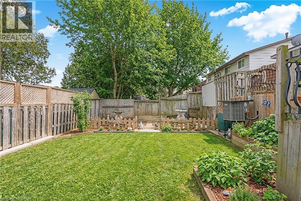 515 Strasburg Road, Kitchener, Ontario  N2E 1P1 - Photo 36 - 40815001