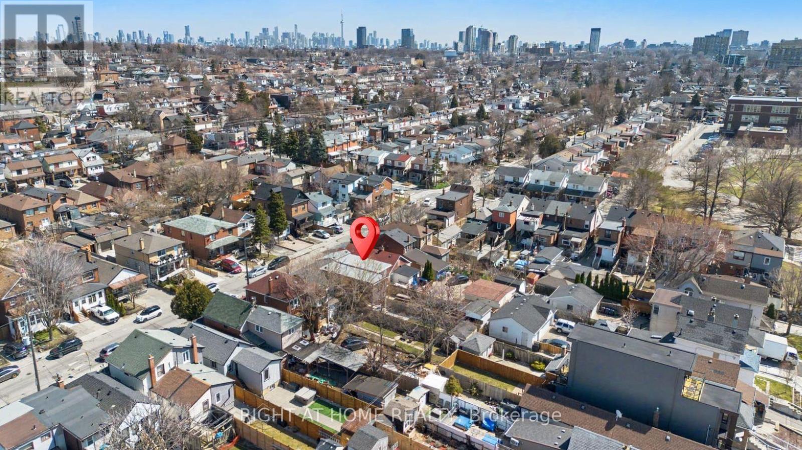 174 Rosethorn Avenue, Toronto, Ontario  M6N 3L4 - Photo 30 - W12988992