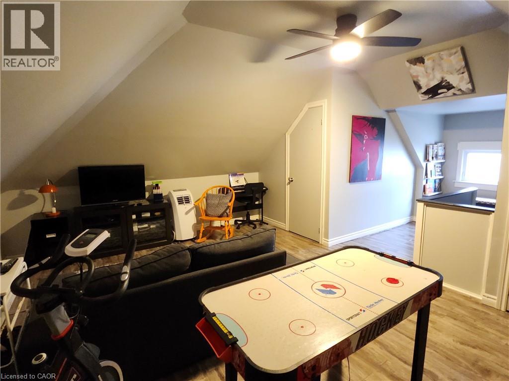 4313 Central Avenue, Beamsville, Ontario  L0R 1B6 - Photo 36 - 40820120