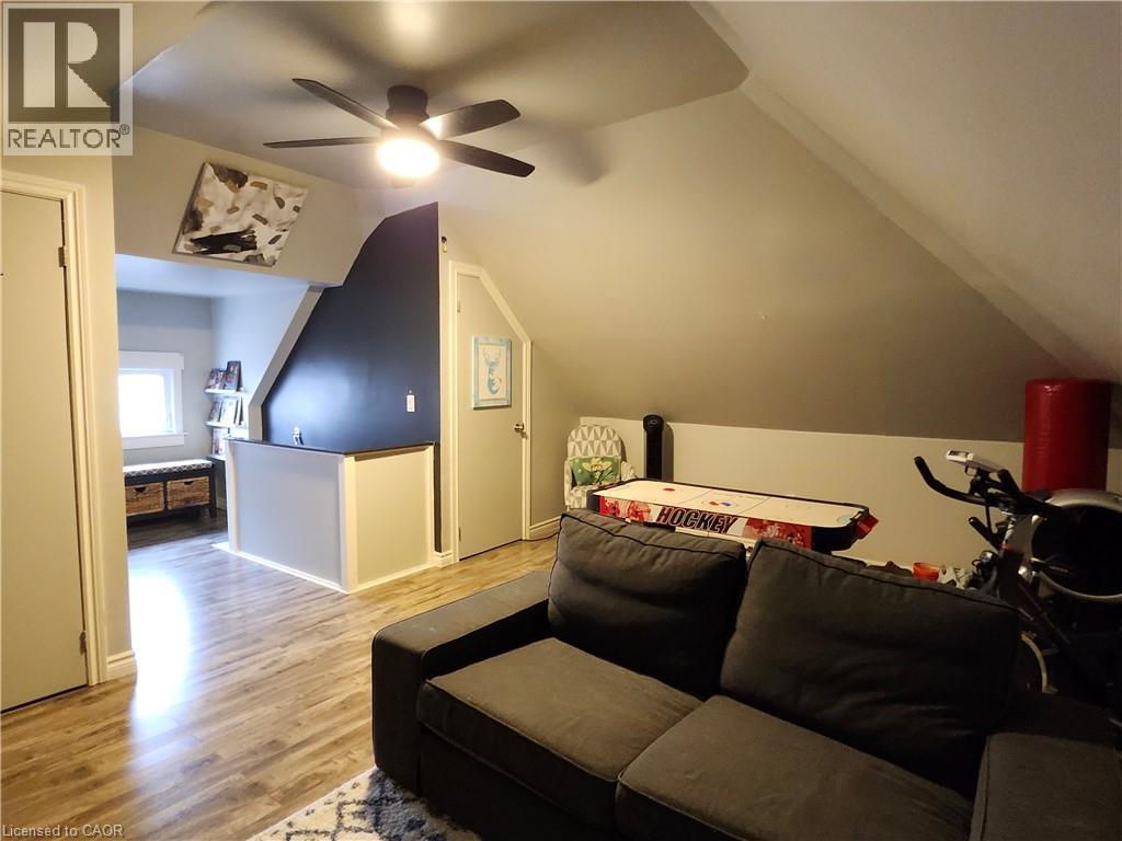 4313 Central Avenue, Beamsville, Ontario  L0R 1B6 - Photo 37 - 40820120