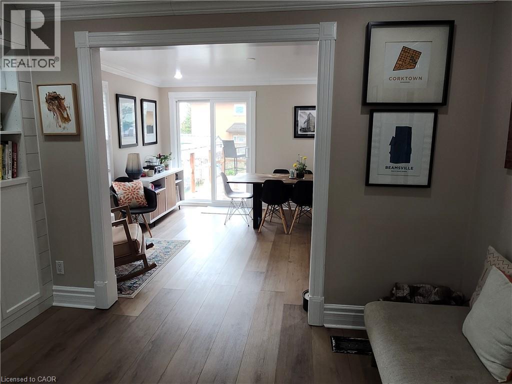 4313 Central Avenue, Beamsville, Ontario  L0R 1B6 - Photo 10 - 40820120