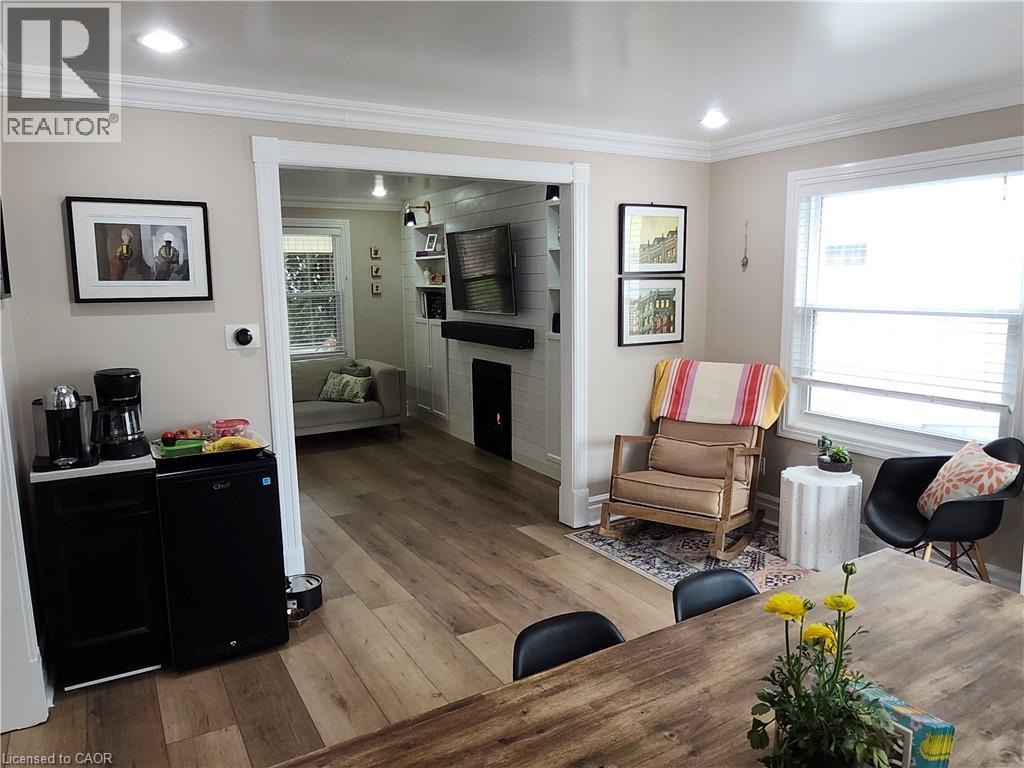 4313 Central Avenue, Beamsville, Ontario  L0R 1B6 - Photo 13 - 40820120