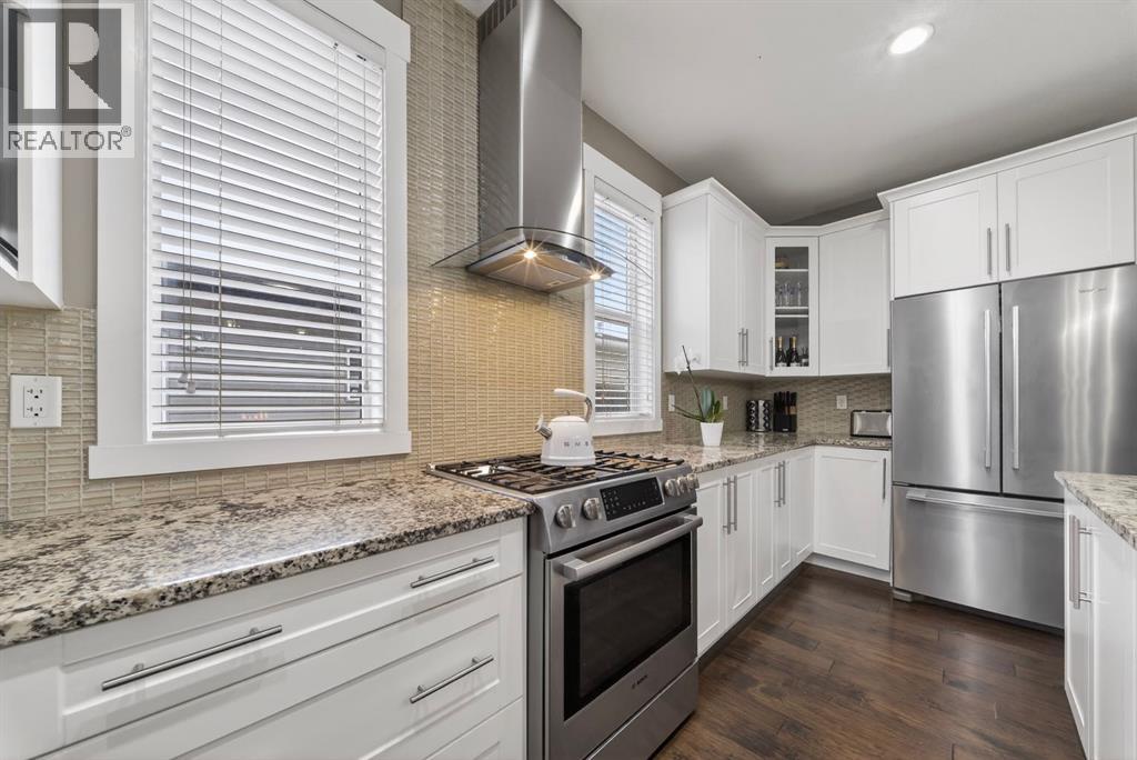 229 Rainbow Falls Glen, Chestermere, Alberta  T1X 0S6 - Photo 9 - A2298551