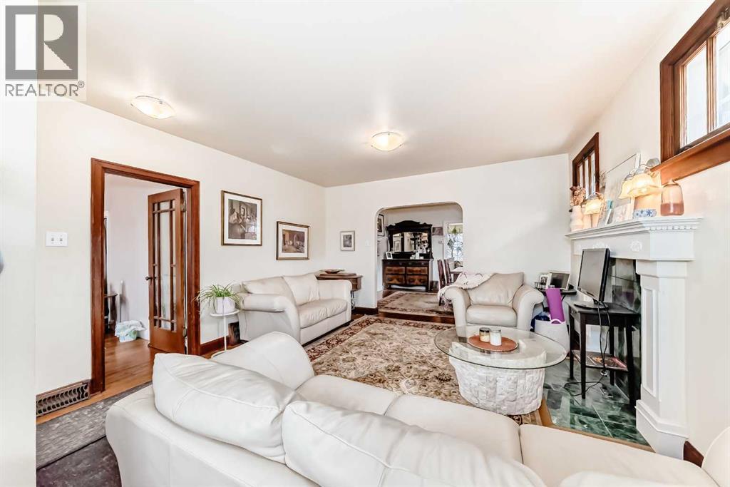 1628 16 Street SE, Calgary, Alberta  T2G 3P7 - Photo 6 - A2298739