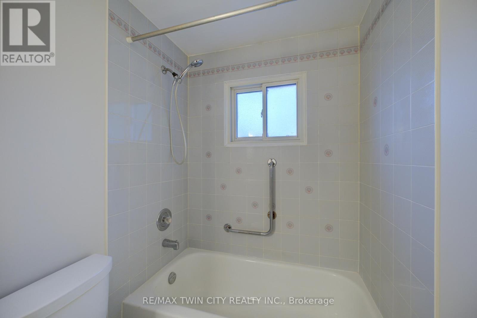 390 Brantwood Park Road, Brantford, Ontario  N3P 1K7 - Photo 15 - X12990018