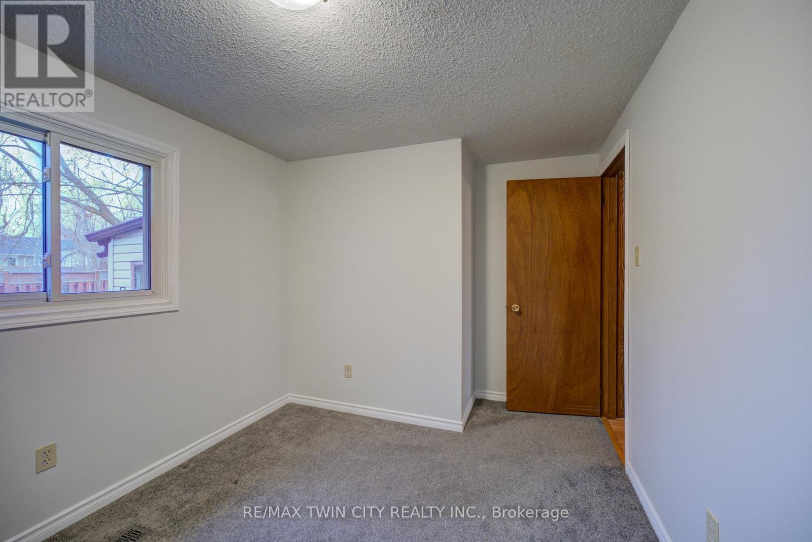 390 Brantwood Park Road, Brantford, Ontario  N3P 1K7 - Photo 21 - X12990018