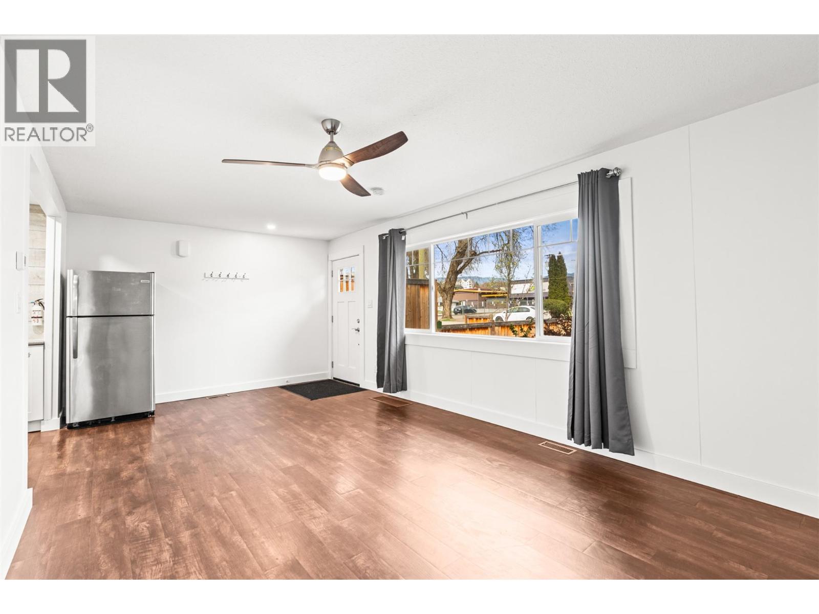 2706 38 Street, Vernon, British Columbia  V1T 6H4 - Photo 10 - 10382905