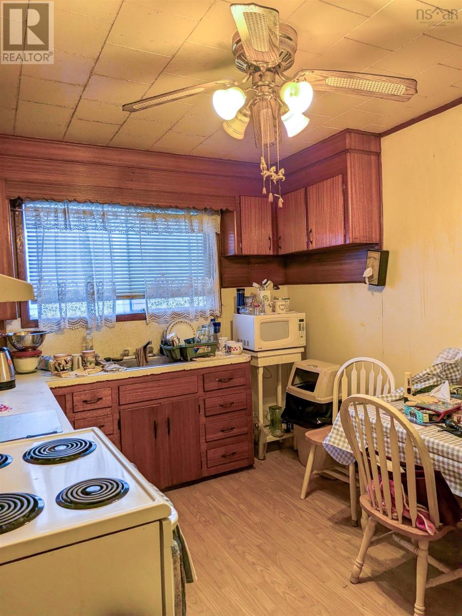 5655 Macara Street N, Halifax, Nova Scotia  B3K 1W3 - Photo 14 - 202607170