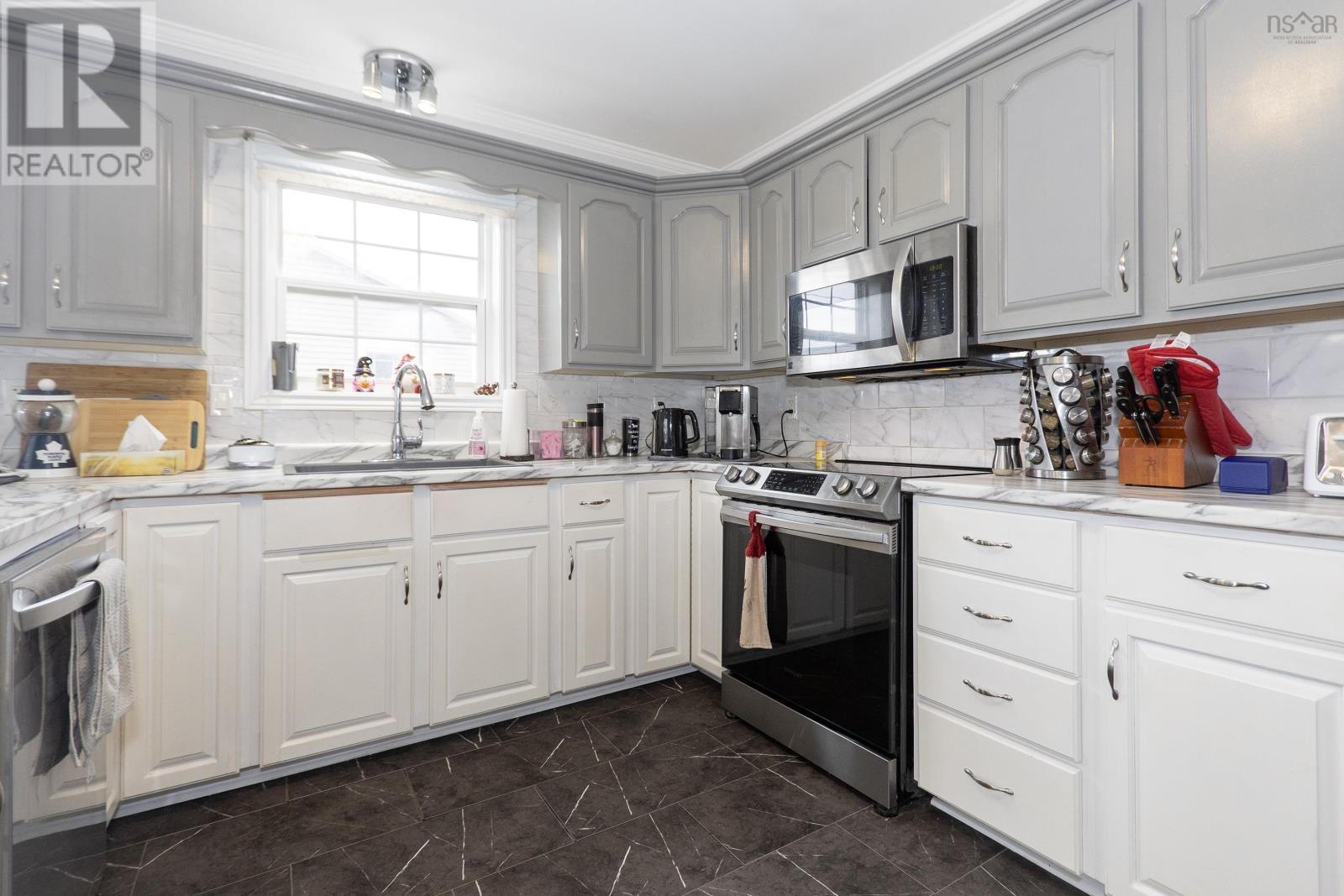 1 Casper Court, Amherst, Nova Scotia  B4H 0A7 - Photo 12 - 202607171