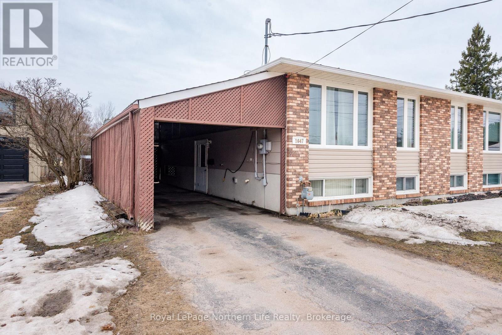 1647 High Street, North Bay, Ontario  P1B 6T7 - Photo 2 - X12990220