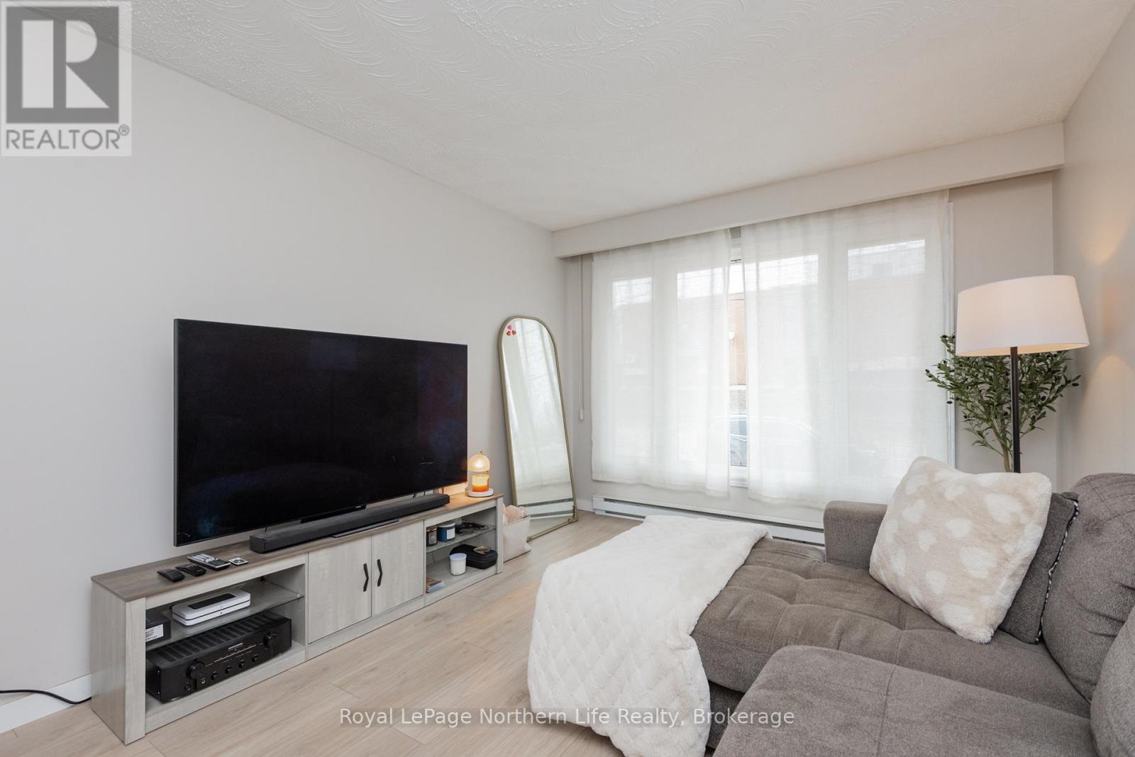 1647 High Street, North Bay, Ontario  P1B 6T7 - Photo 9 - X12990220