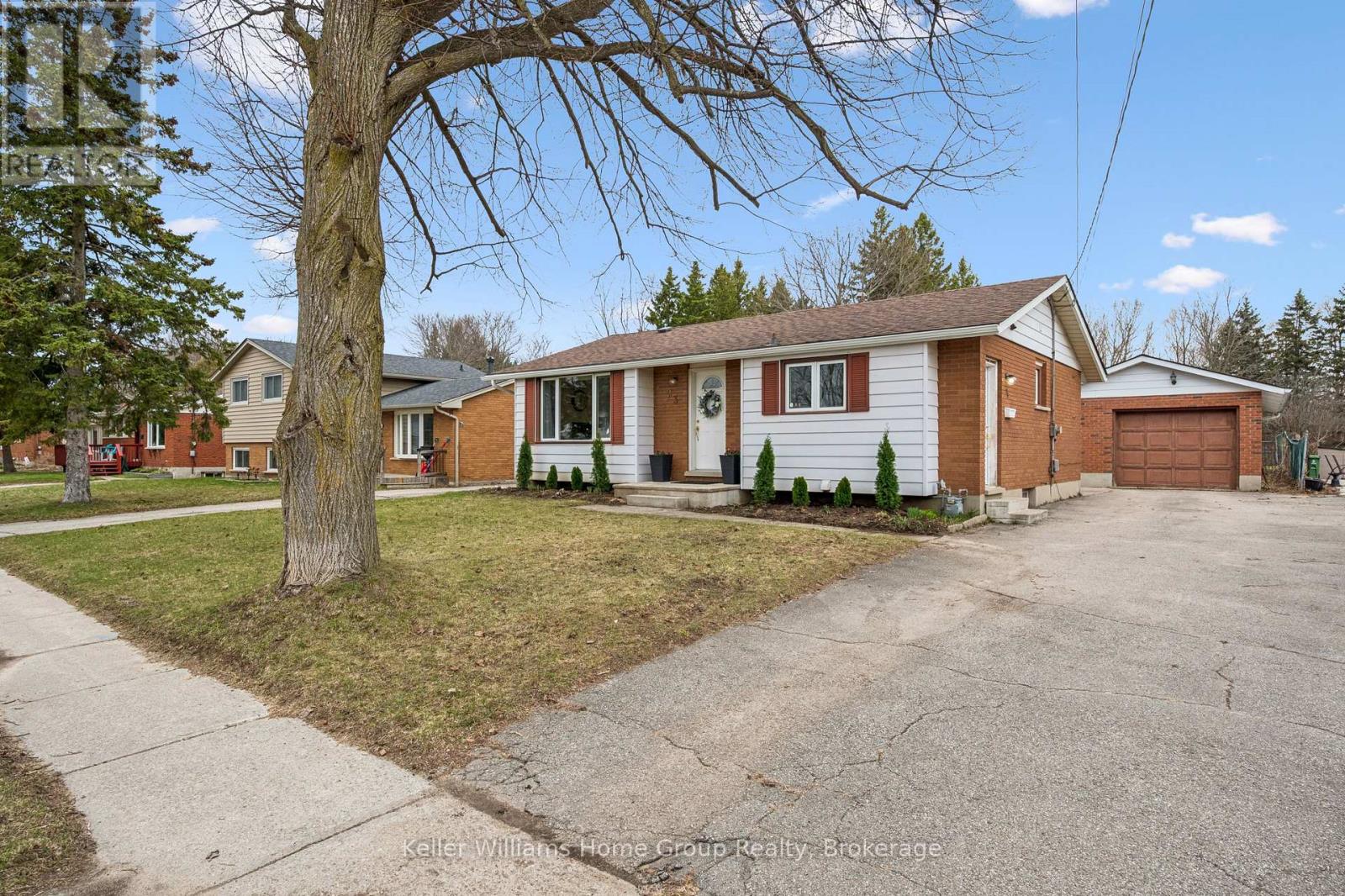 23 Hastings Boulevard, Guelph, Ontario  N1E 4G3 - Photo 3 - X12990136