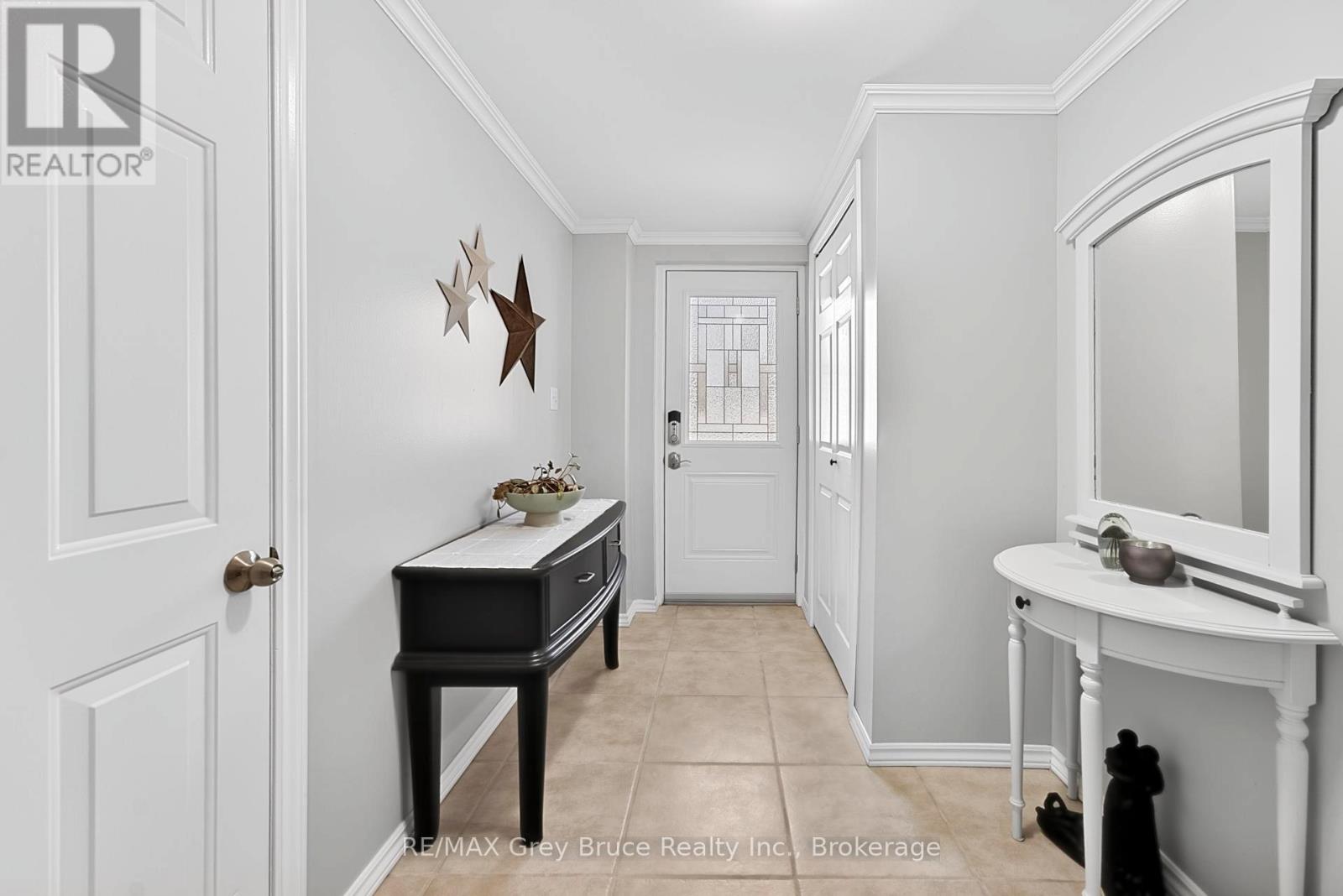 138 Main Street, Arran-Elderslie, Ontario  N0H 2N0 - Photo 12 - X12990284