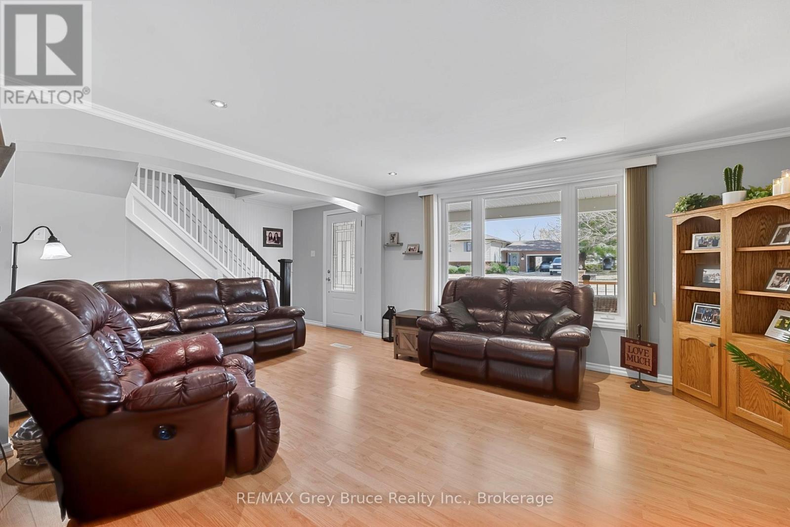 138 Main Street, Arran-Elderslie, Ontario  N0H 2N0 - Photo 19 - X12990284