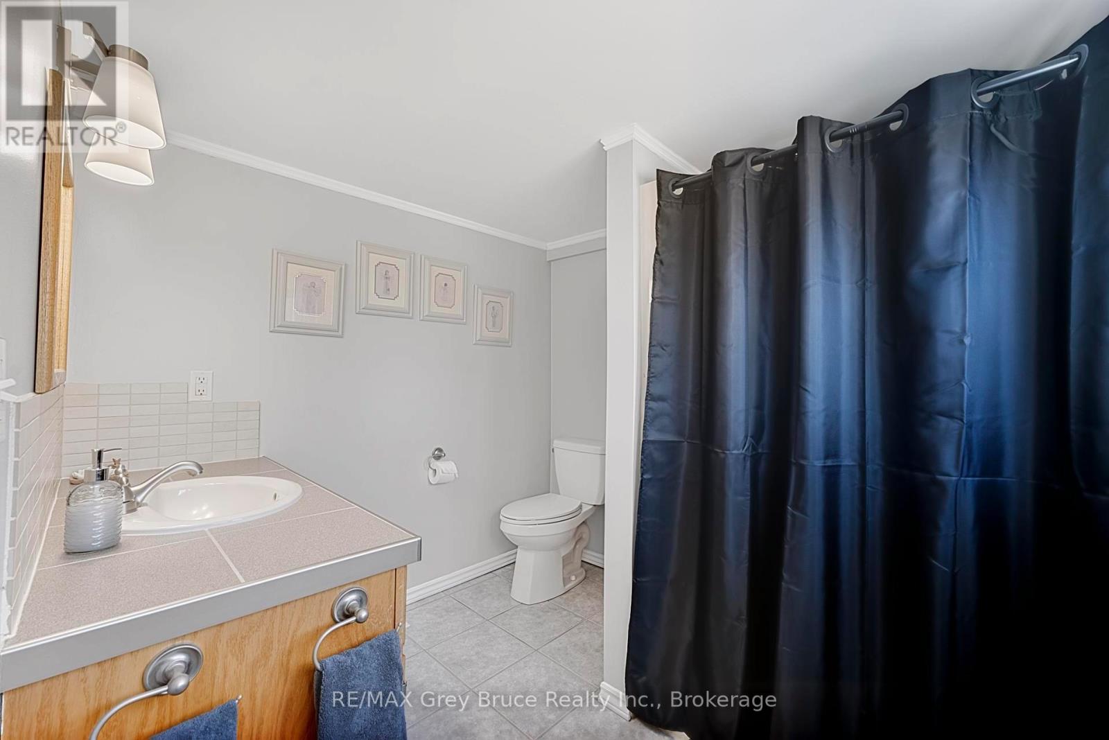 138 Main Street, Arran-Elderslie, Ontario  N0H 2N0 - Photo 25 - X12990284