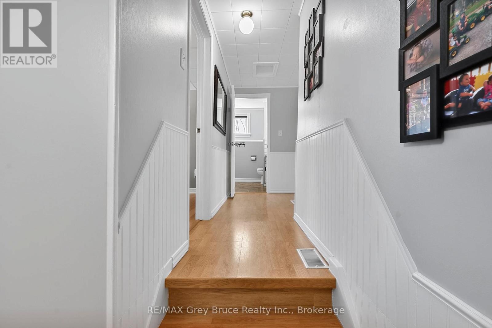 138 Main Street, Arran-Elderslie, Ontario  N0H 2N0 - Photo 26 - X12990284