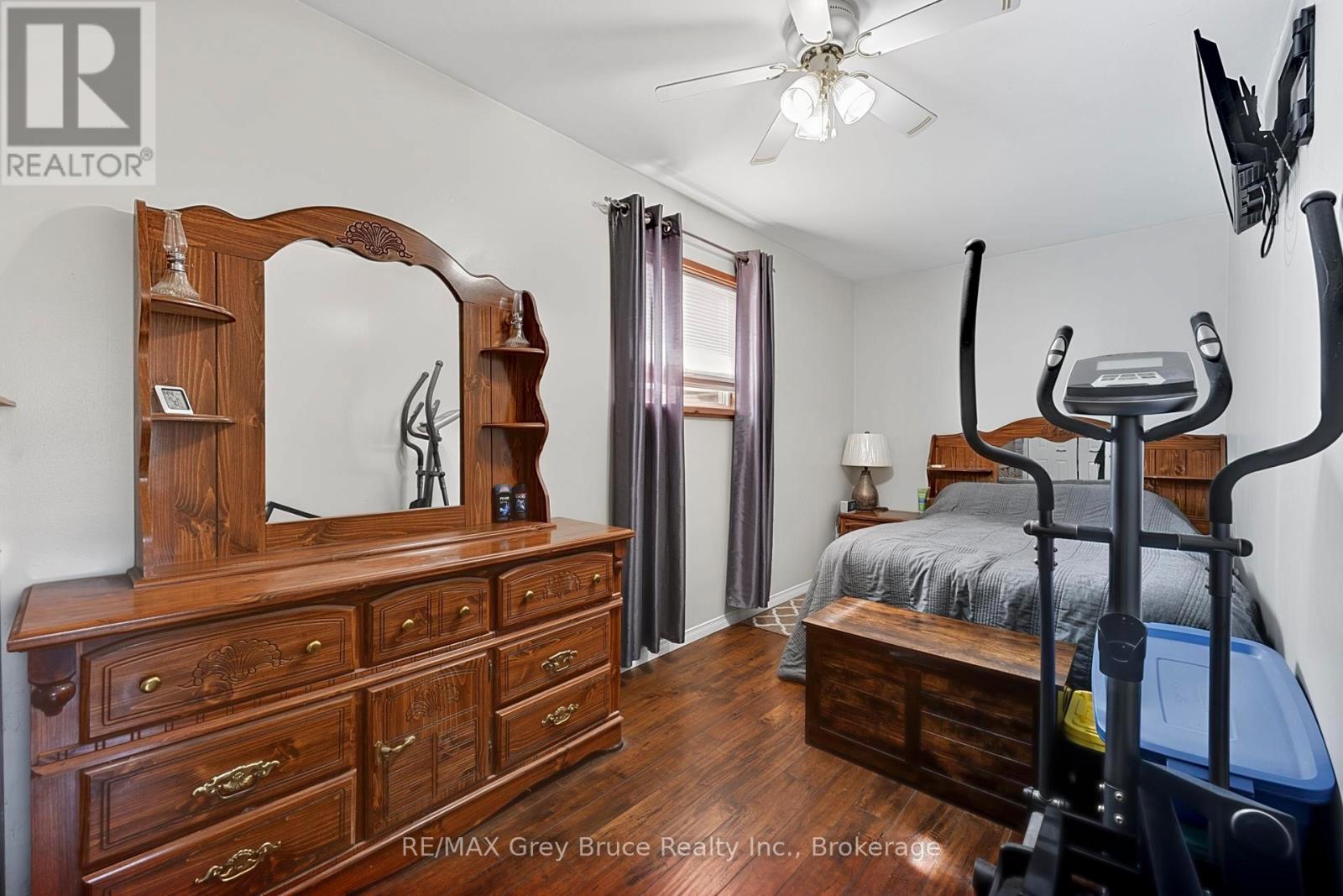 138 Main Street, Arran-Elderslie, Ontario  N0H 2N0 - Photo 43 - X12990284