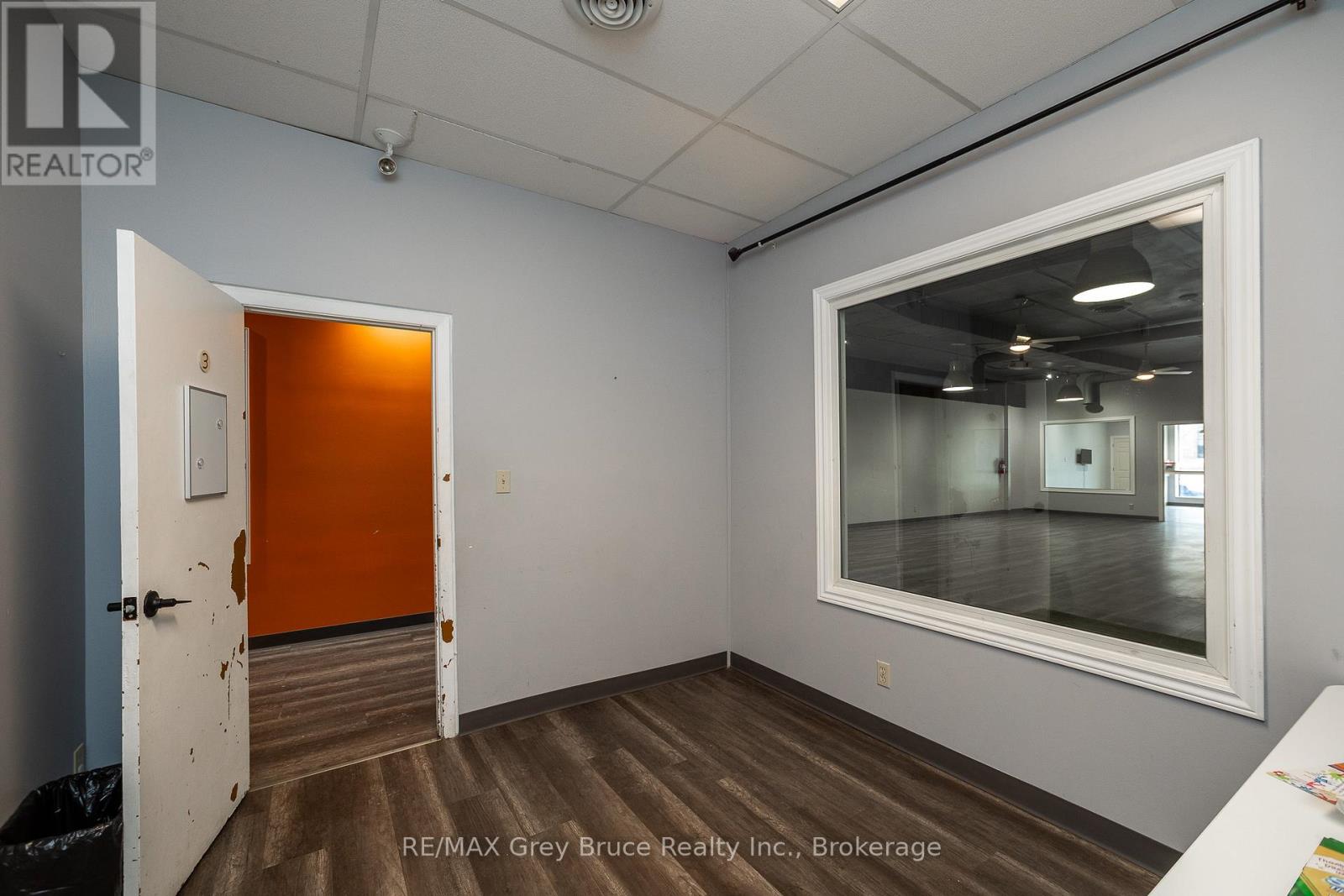 827 2nd Avenue E, Owen Sound, Ontario  N4K 2H2 - Photo 15 - X12990312