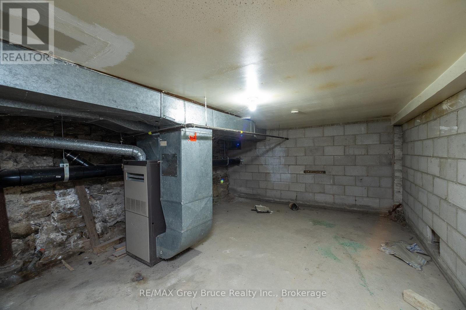 827 2nd Avenue E, Owen Sound, Ontario  N4K 2H2 - Photo 30 - X12990312