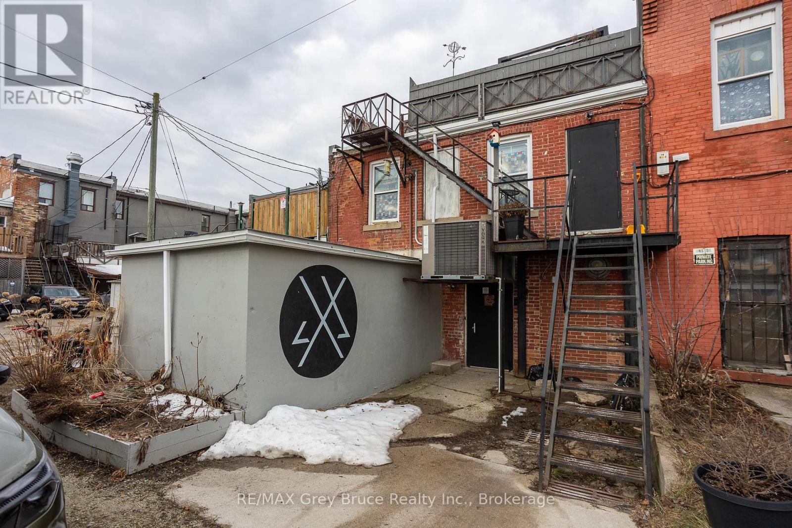 827 2nd Avenue E, Owen Sound, Ontario  N4K 2H2 - Photo 4 - X12990312