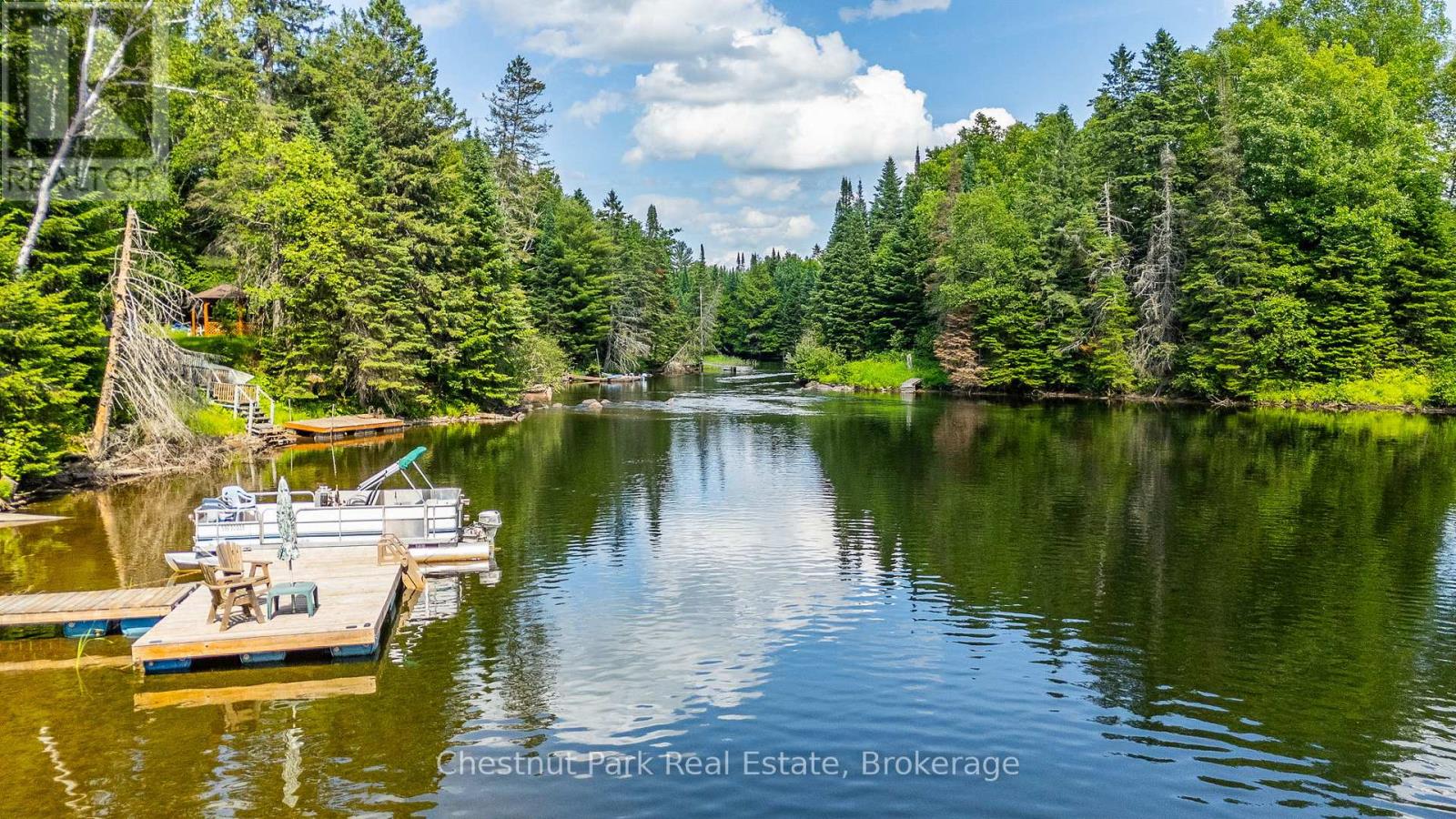 1054 GREEN LAKE ROAD, Algonquin Highlands, Ontario