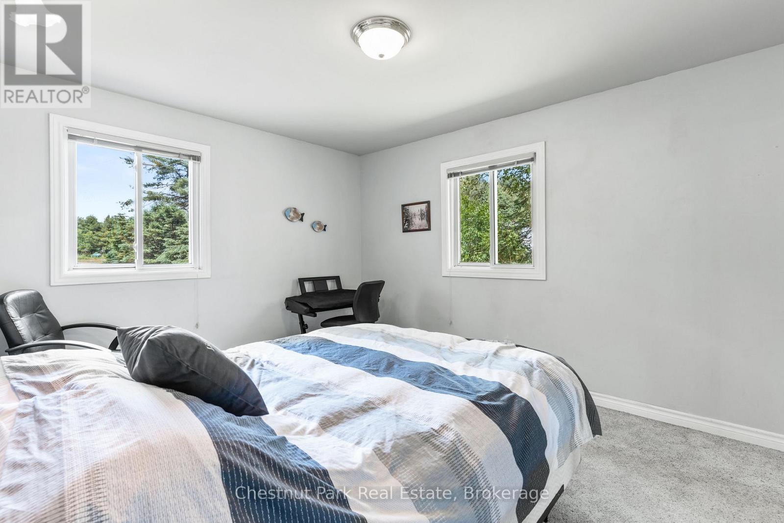 1054 Green Lake Road, Algonquin Highlands, Ontario  K0M 1S0 - Photo 24 - X12990350