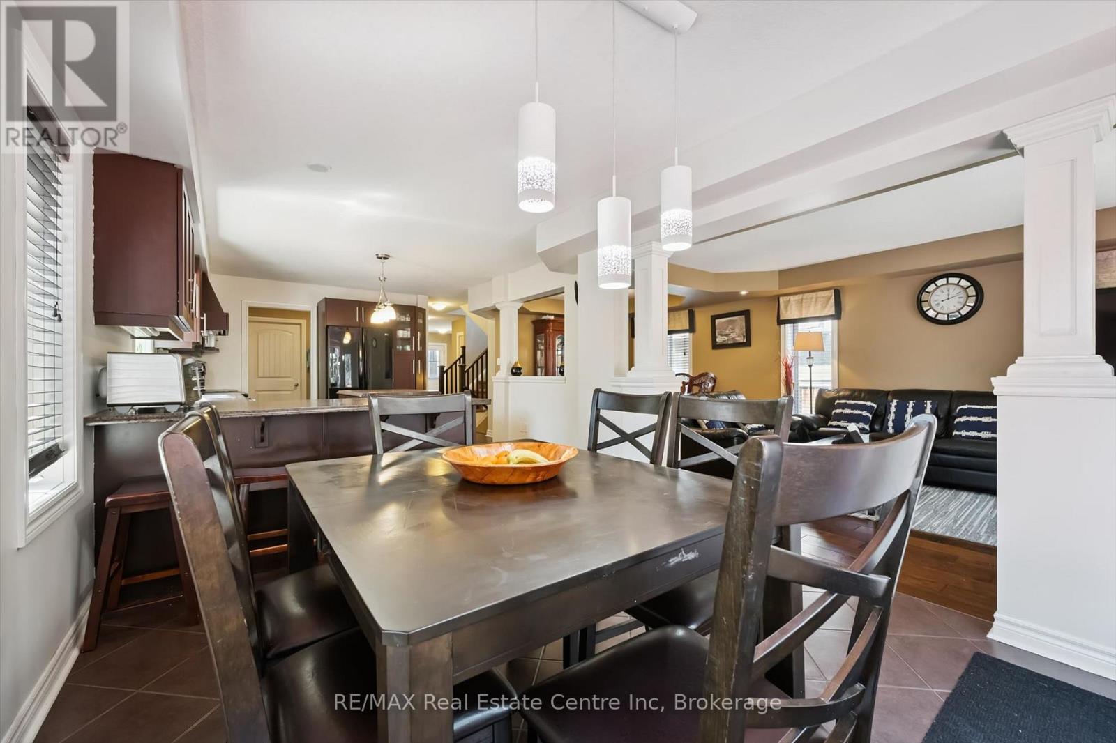 71 Laughland Lane, Guelph, Ontario  N1L 0C6 - Photo 10 - X12990414