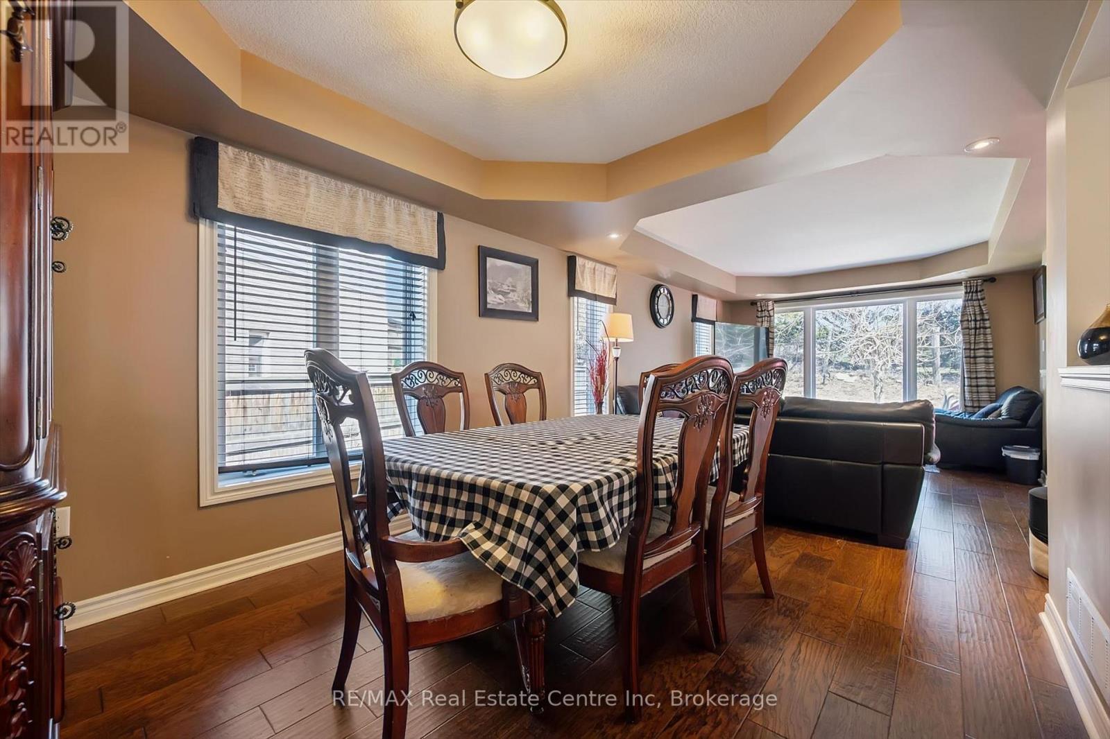 71 Laughland Lane, Guelph, Ontario  N1L 0C6 - Photo 14 - X12990414