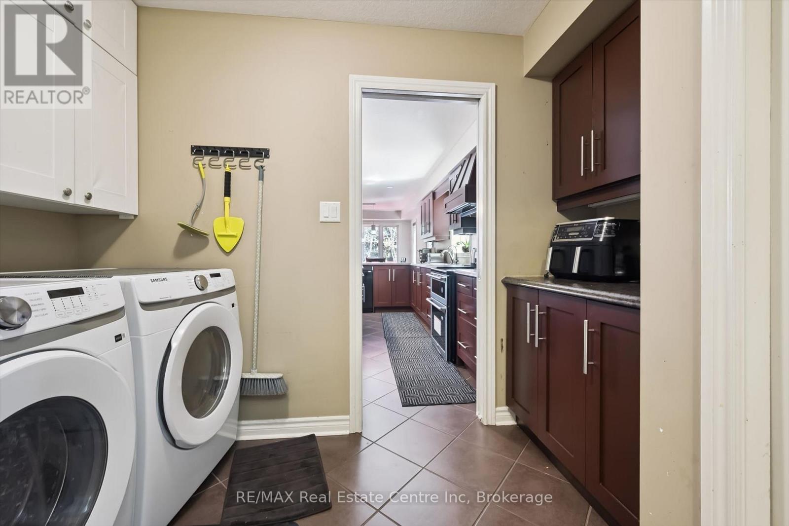 71 Laughland Lane, Guelph, Ontario  N1L 0C6 - Photo 17 - X12990414