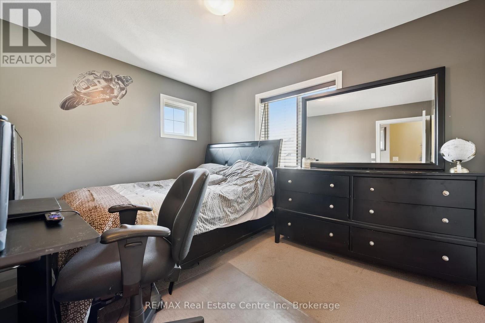 71 Laughland Lane, Guelph, Ontario  N1L 0C6 - Photo 25 - X12990414