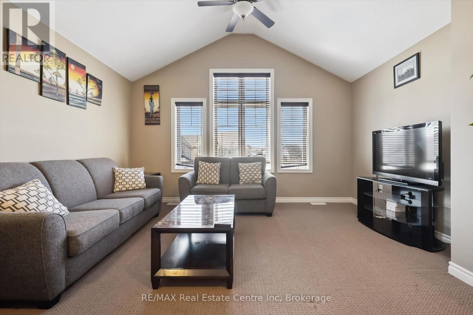 71 Laughland Lane, Guelph, Ontario  N1L 0C6 - Photo 28 - X12990414