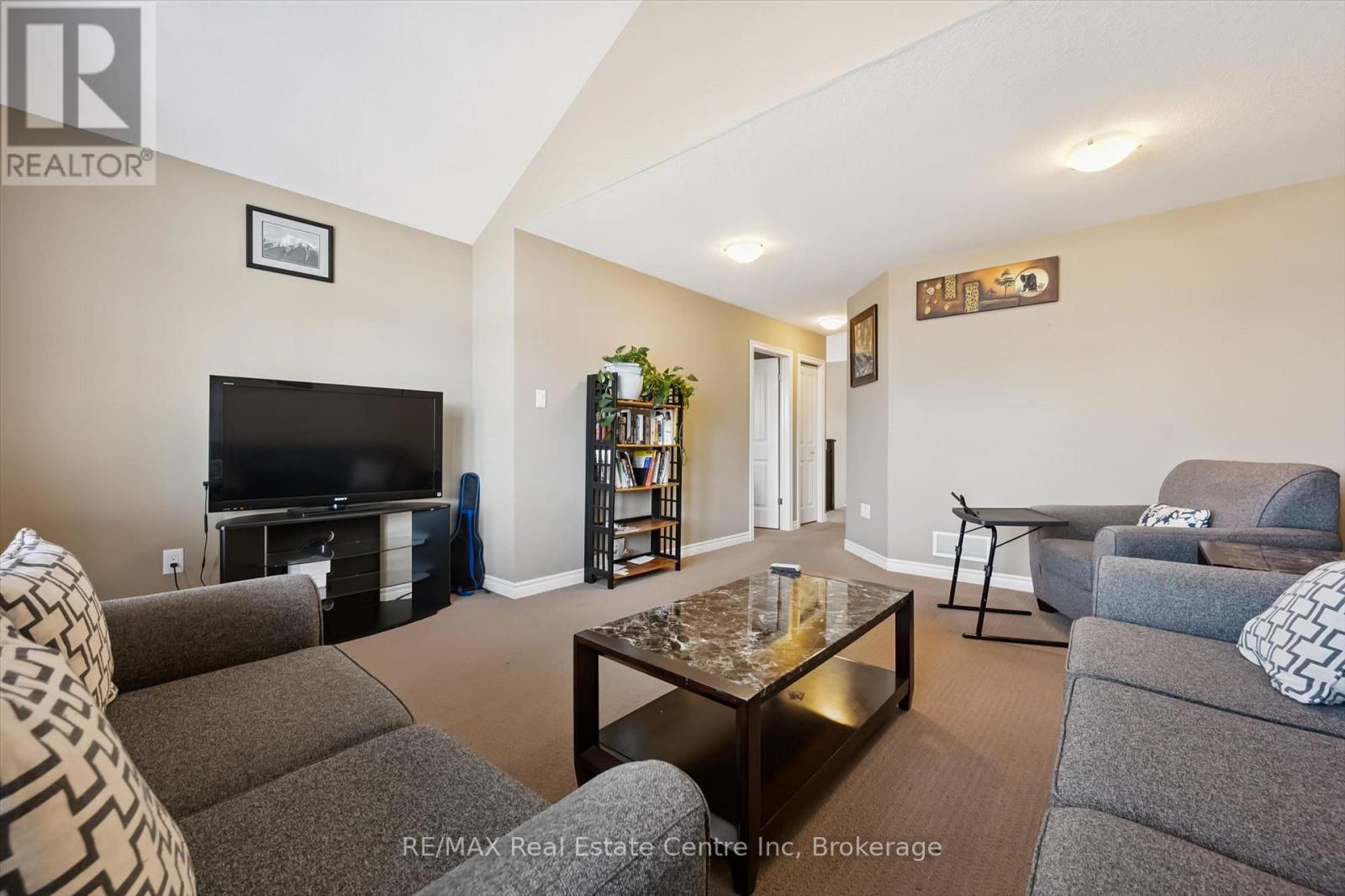 71 Laughland Lane, Guelph, Ontario  N1L 0C6 - Photo 29 - X12990414