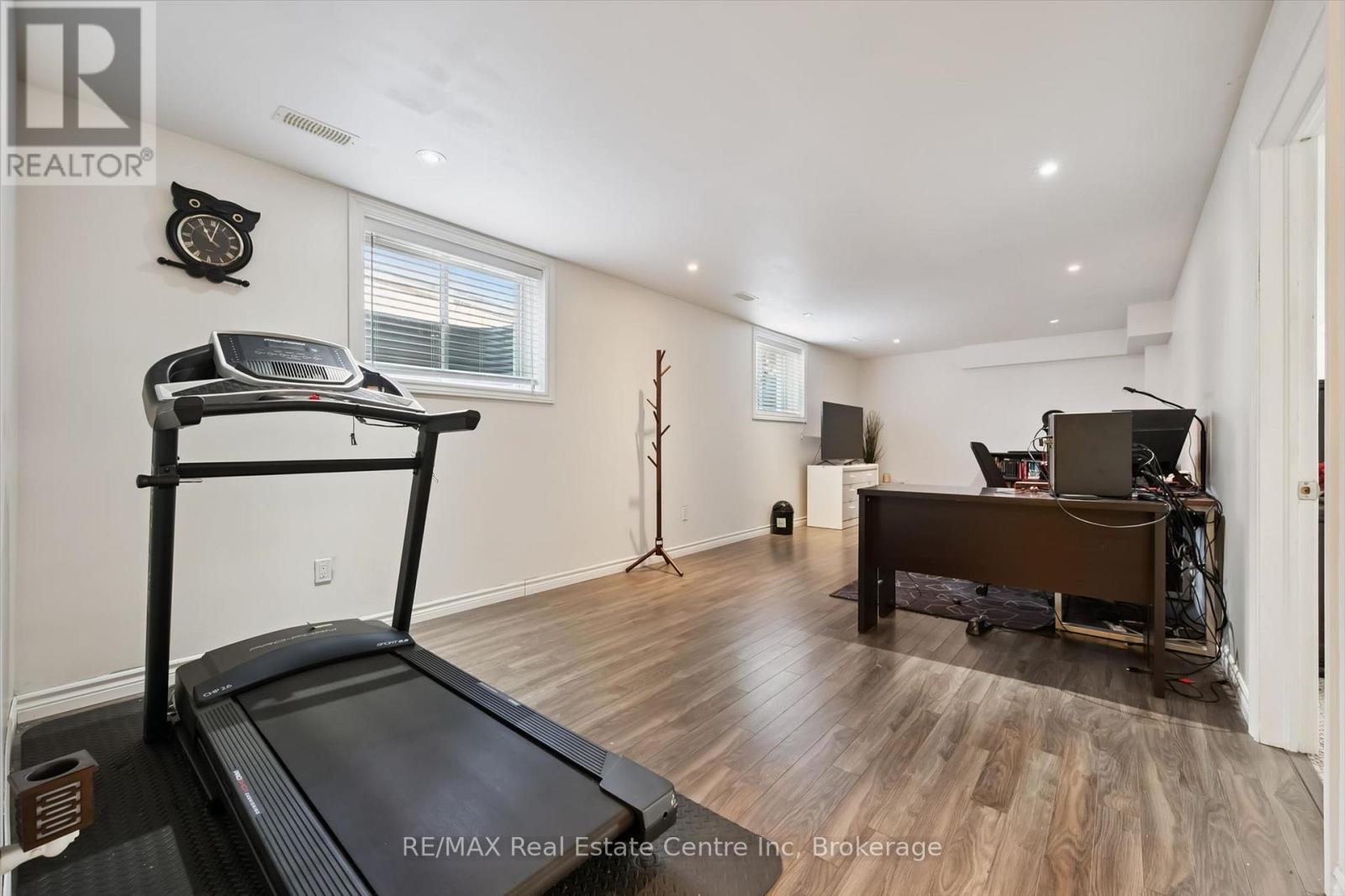 71 Laughland Lane, Guelph, Ontario  N1L 0C6 - Photo 32 - X12990414