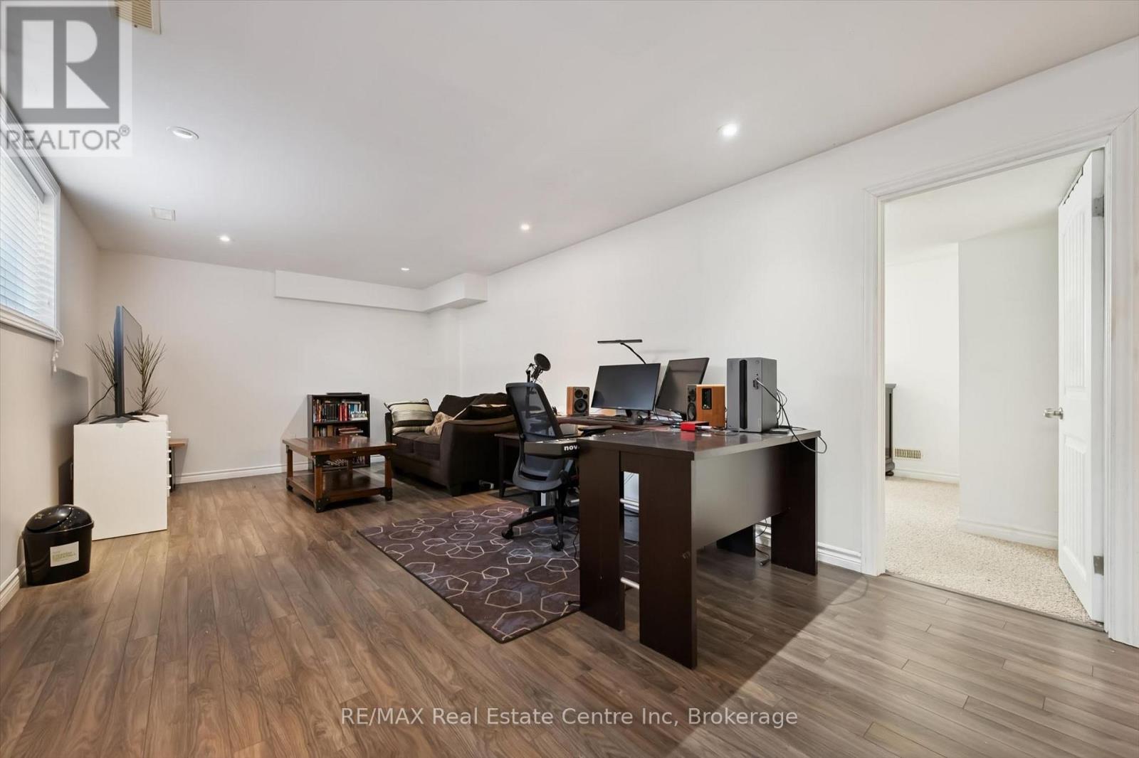 71 Laughland Lane, Guelph, Ontario  N1L 0C6 - Photo 33 - X12990414