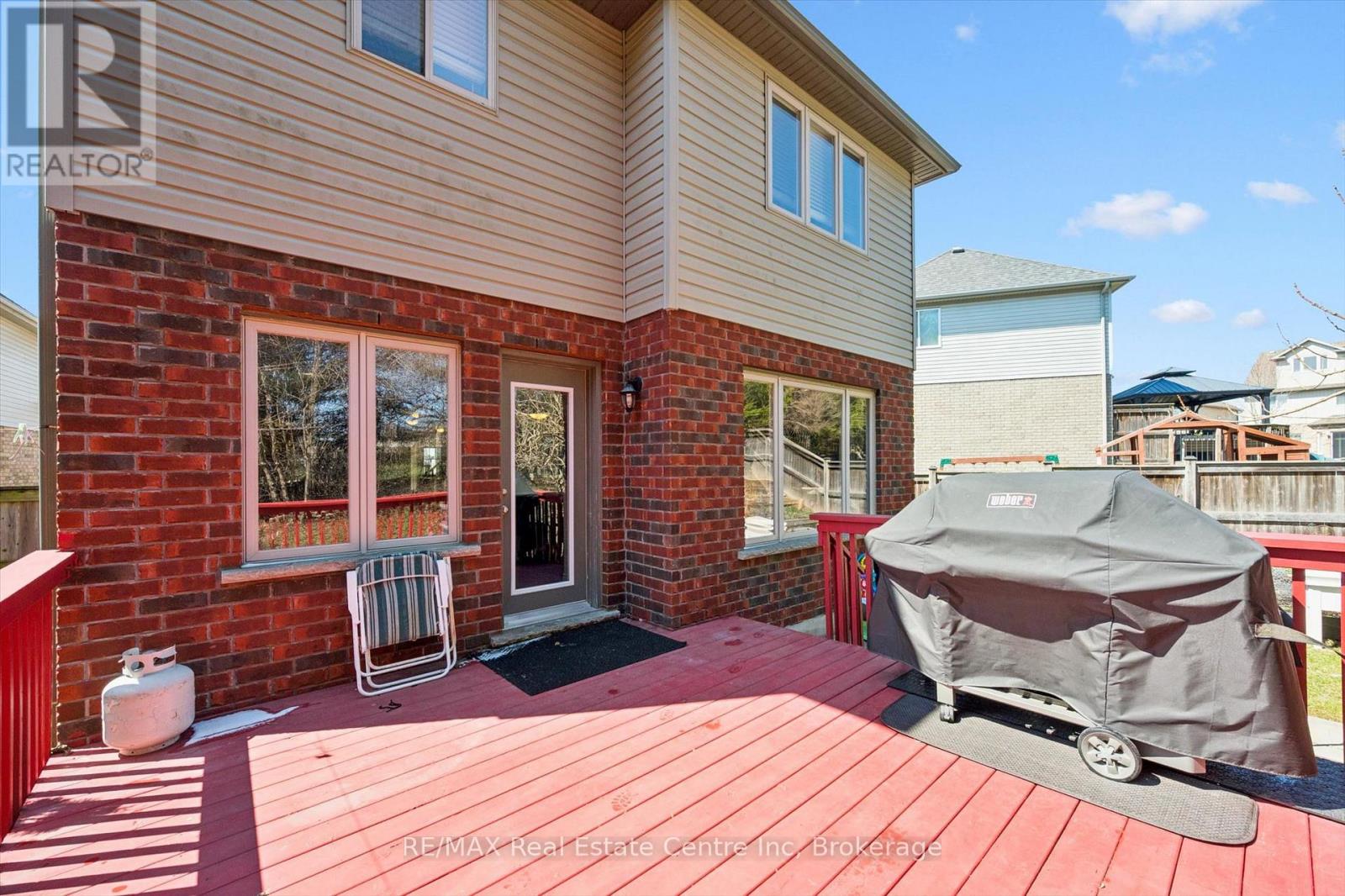 71 Laughland Lane, Guelph, Ontario  N1L 0C6 - Photo 40 - X12990414