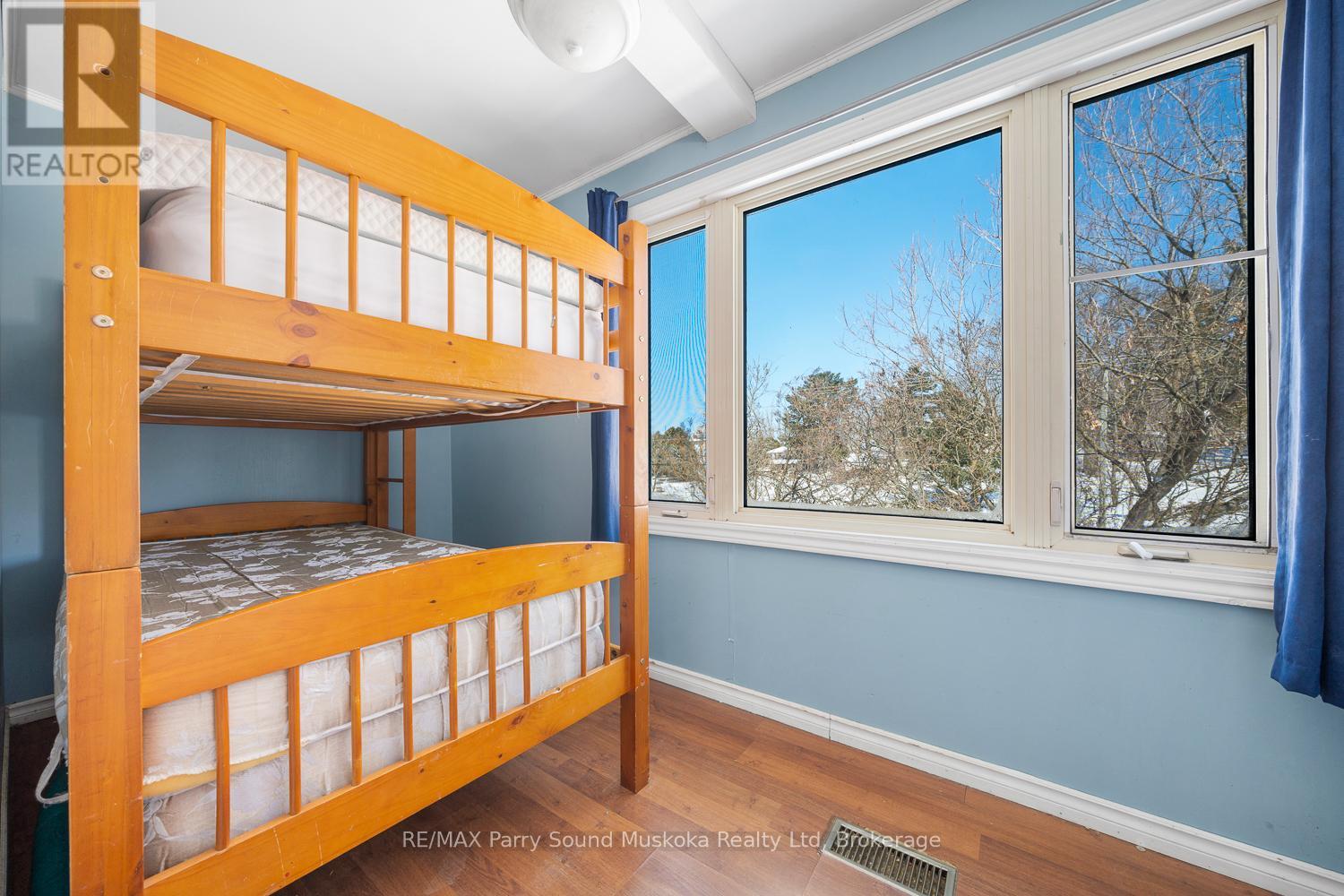 2 Mary Street, Mckellar, Ontario  P0G 1C0 - Photo 20 - X12990442