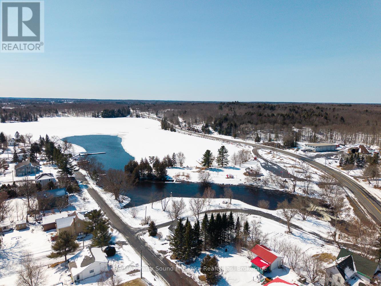 2 Mary Street, Mckellar, Ontario  P0G 1C0 - Photo 26 - X12990442