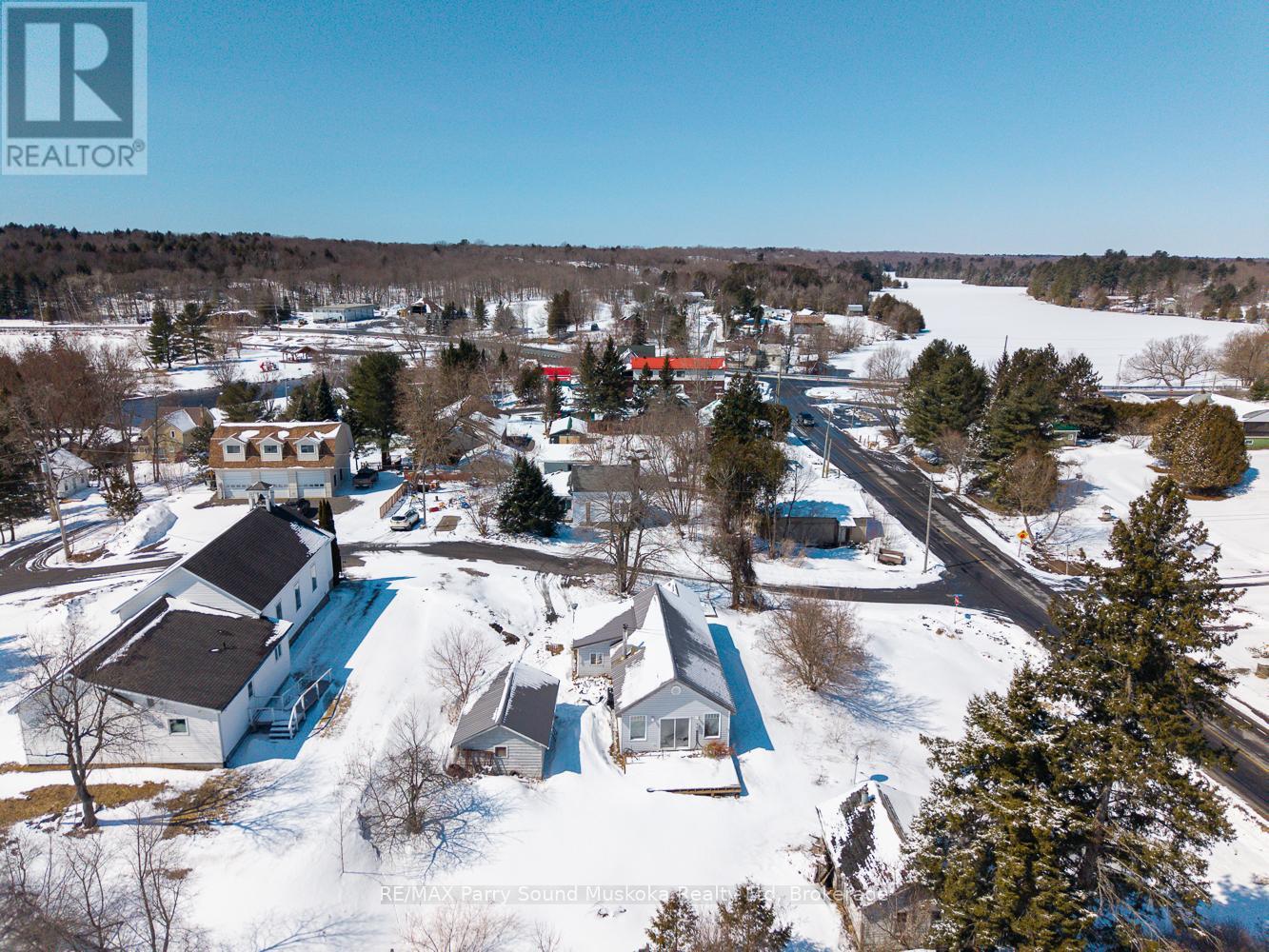 2 Mary Street, Mckellar, Ontario  P0G 1C0 - Photo 4 - X12990442