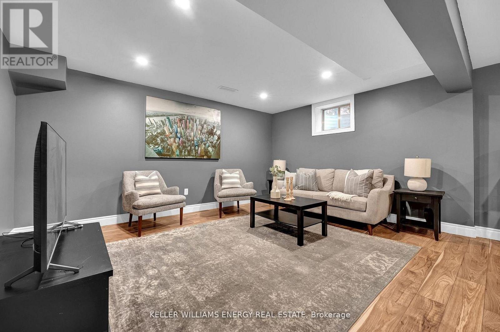 372 Garden Court, Oshawa, Ontario  L1J 3E4 - Photo 35 - E12990160