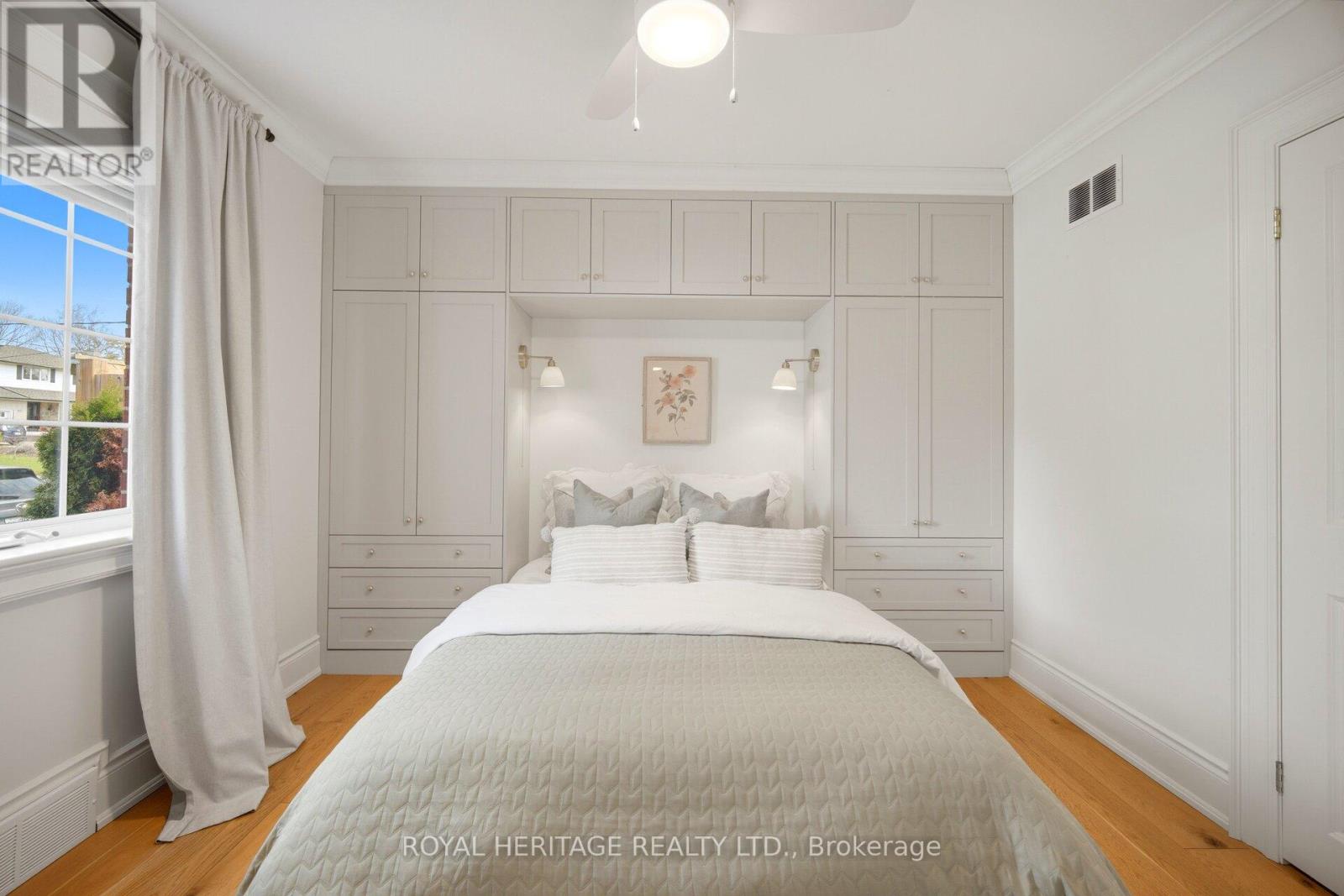 867 Parklane Avenue, Oshawa, Ontario  L1G 1N7 - Photo 11 - E12990264