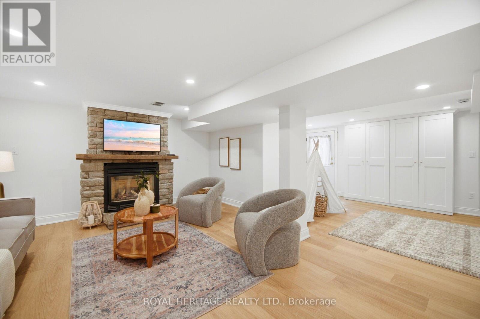 867 Parklane Avenue, Oshawa, Ontario  L1G 1N7 - Photo 17 - E12990264