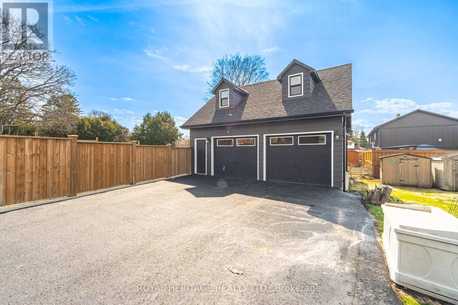 867 Parklane Avenue, Oshawa, Ontario  L1G 1N7 - Photo 31 - E12990264