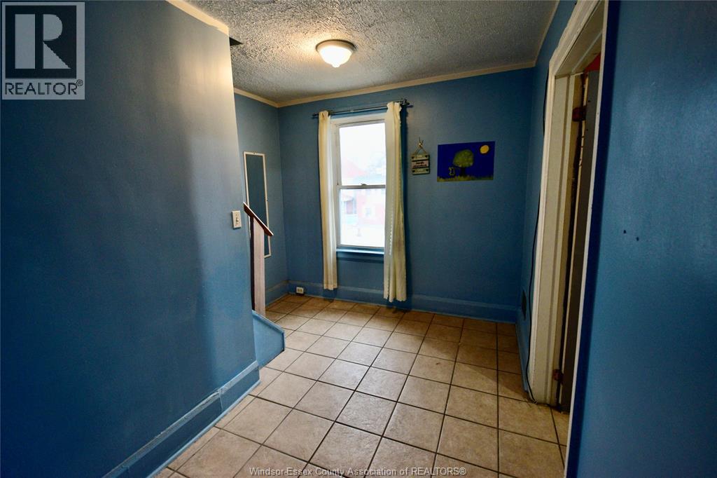 1650 University, Windsor, Ontario  N9B 1C2 - Photo 3 - 26007911