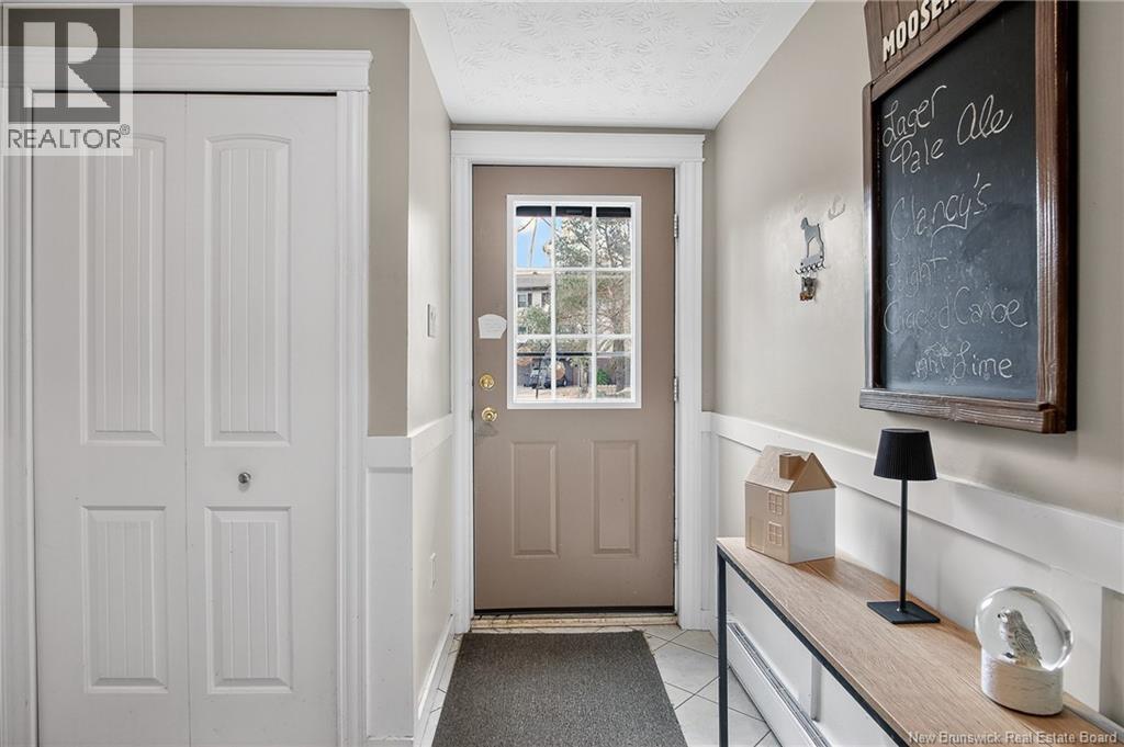 33 Hillsview Crescent, Rothesay, New Brunswick  E2E 3N4 - Photo 4 - NB136973