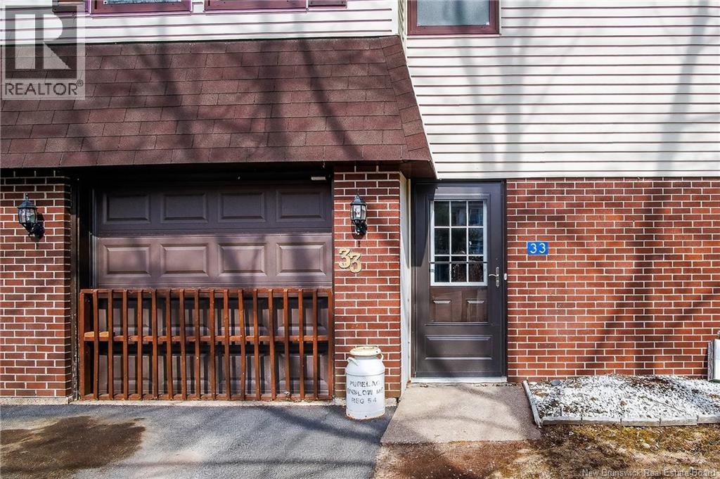 33 Hillsview Crescent, Rothesay, New Brunswick  E2E 3N4 - Photo 3 - NB136973