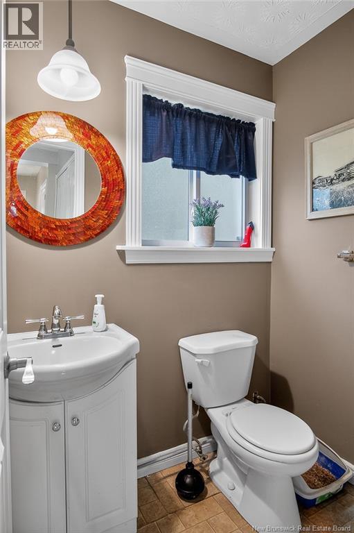 33 Hillsview Crescent, Rothesay, New Brunswick  E2E 3N4 - Photo 9 - NB136973