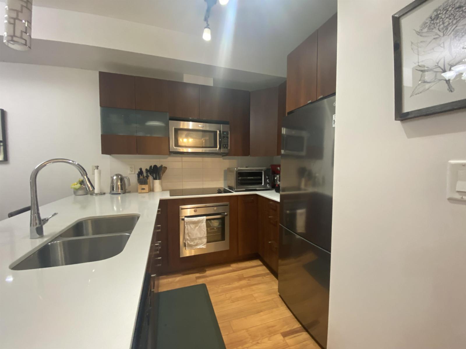 203 13321 102a Avenue, Surrey, British Columbia  V3T 1P6 - Photo 6 - R3109988