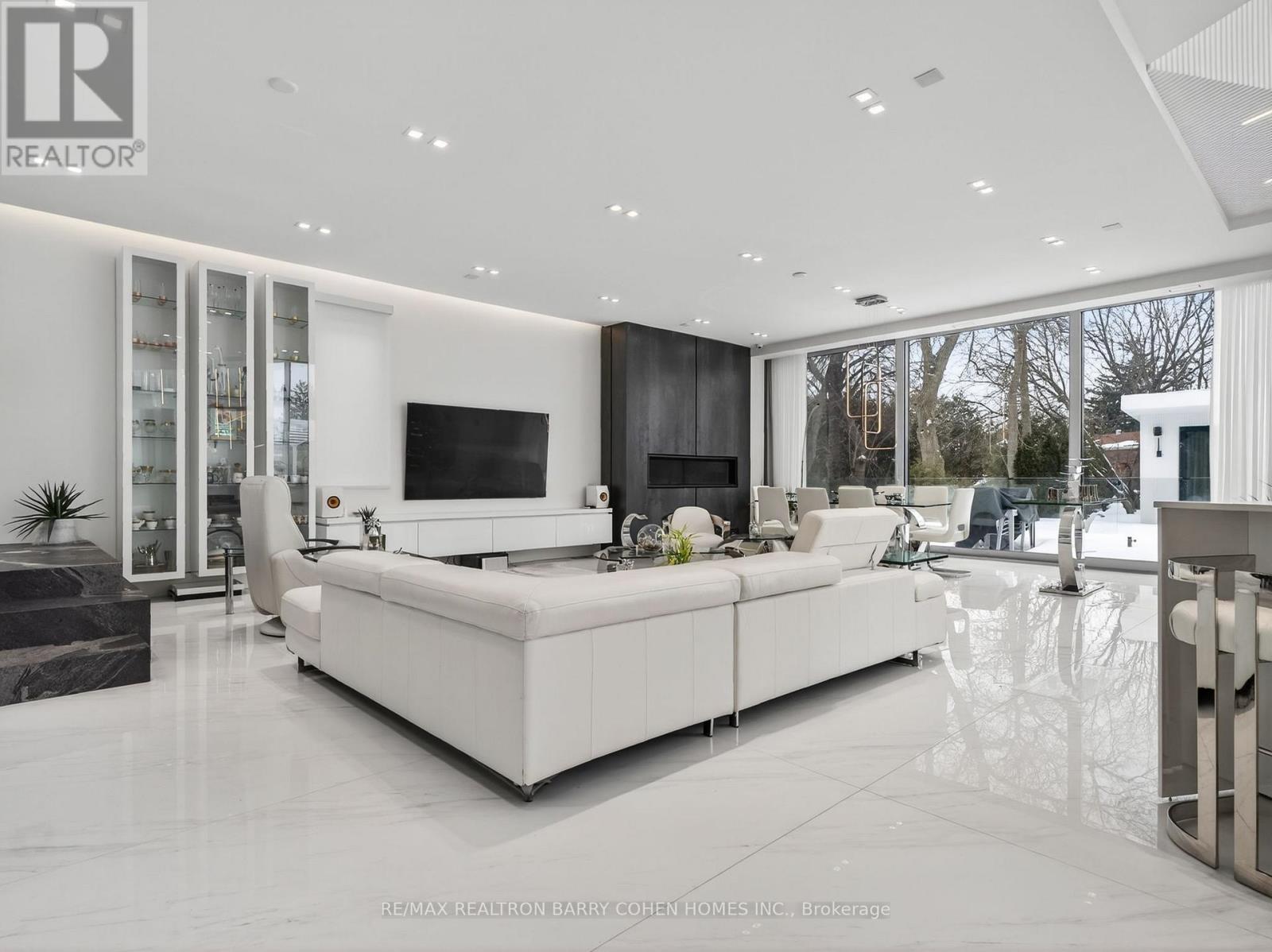 8 Cadmus Road, Toronto, Ontario  M2M 2M4 - Photo 15 - C12874746